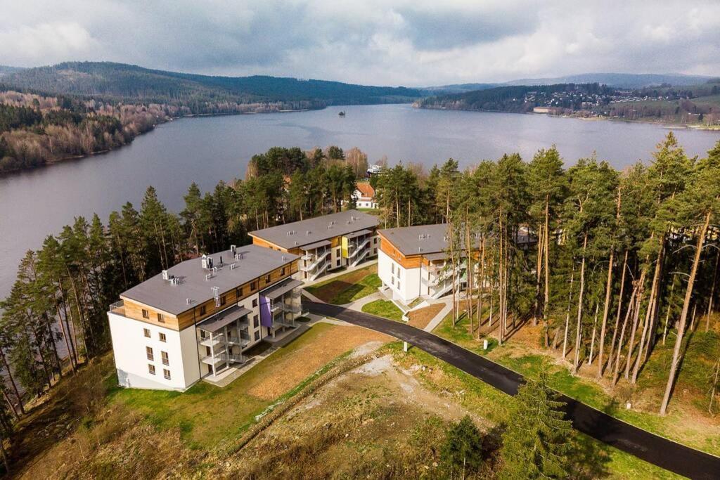 Lipnoport Lakeside Apartment Ліпно-над-Влтавою Екстер'єр фото